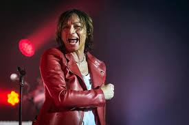 Gianna Nannini lascia l’Italia per Londra per la sua famiglia Gianna Nannini lascia l’Italia per Londra per la sua famiglia