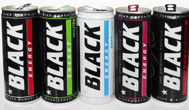 Obesita infantile in Inghilterra si vietano le energy drink ai minori